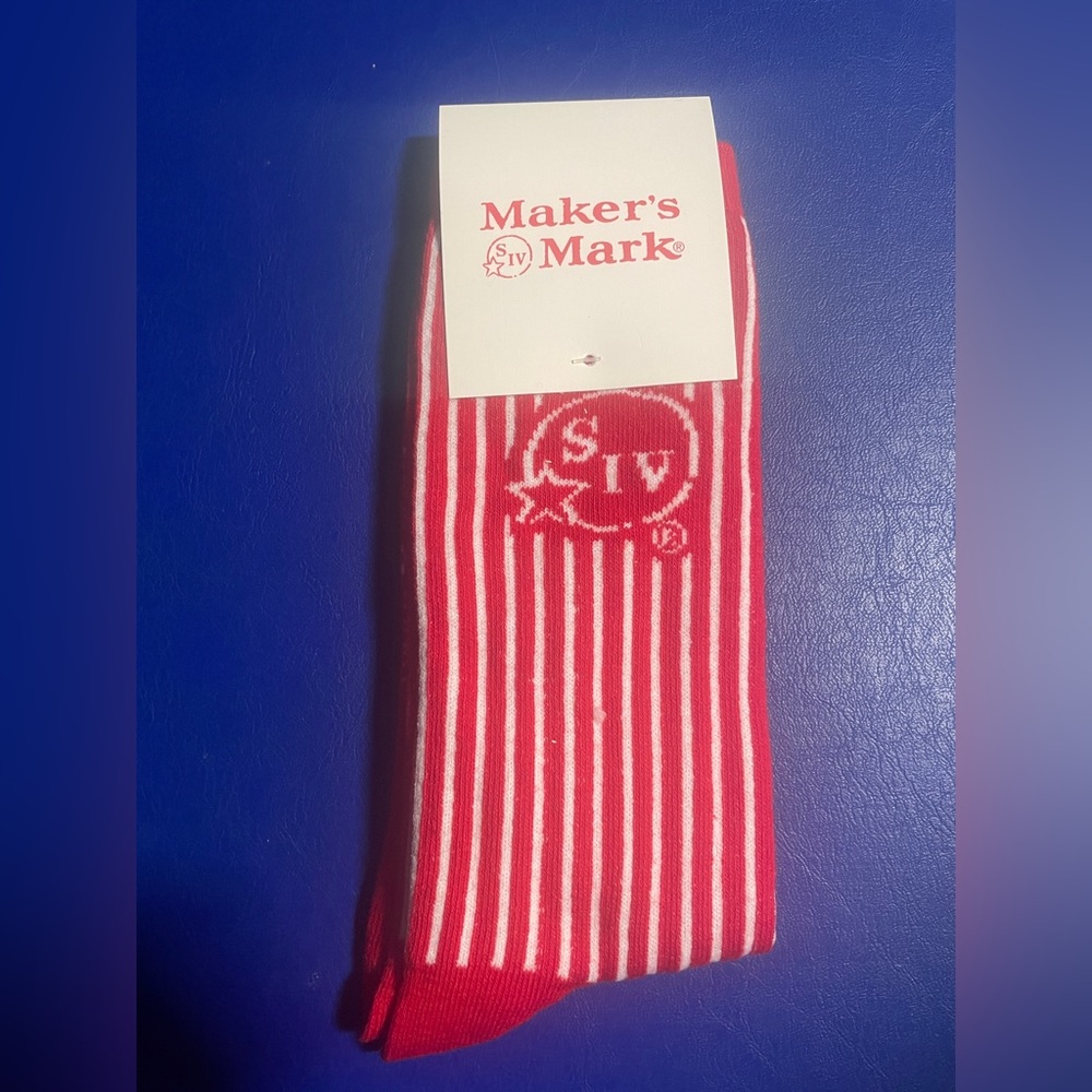 MAKERS MARK LIMITED EDITION RED WHITE COMFY SOCKS